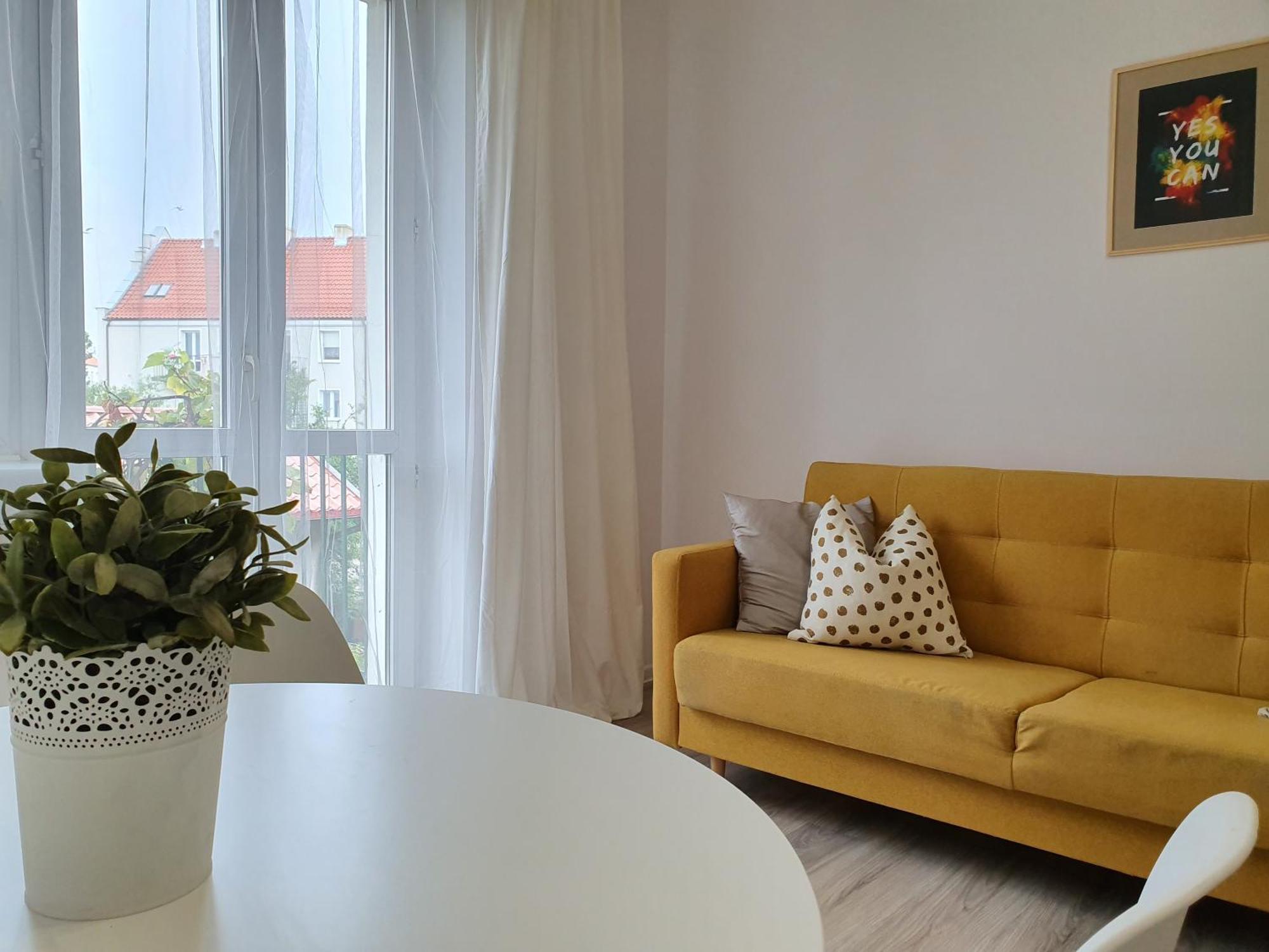 Urocze Mieszkanie Przy Skwerku Apartment